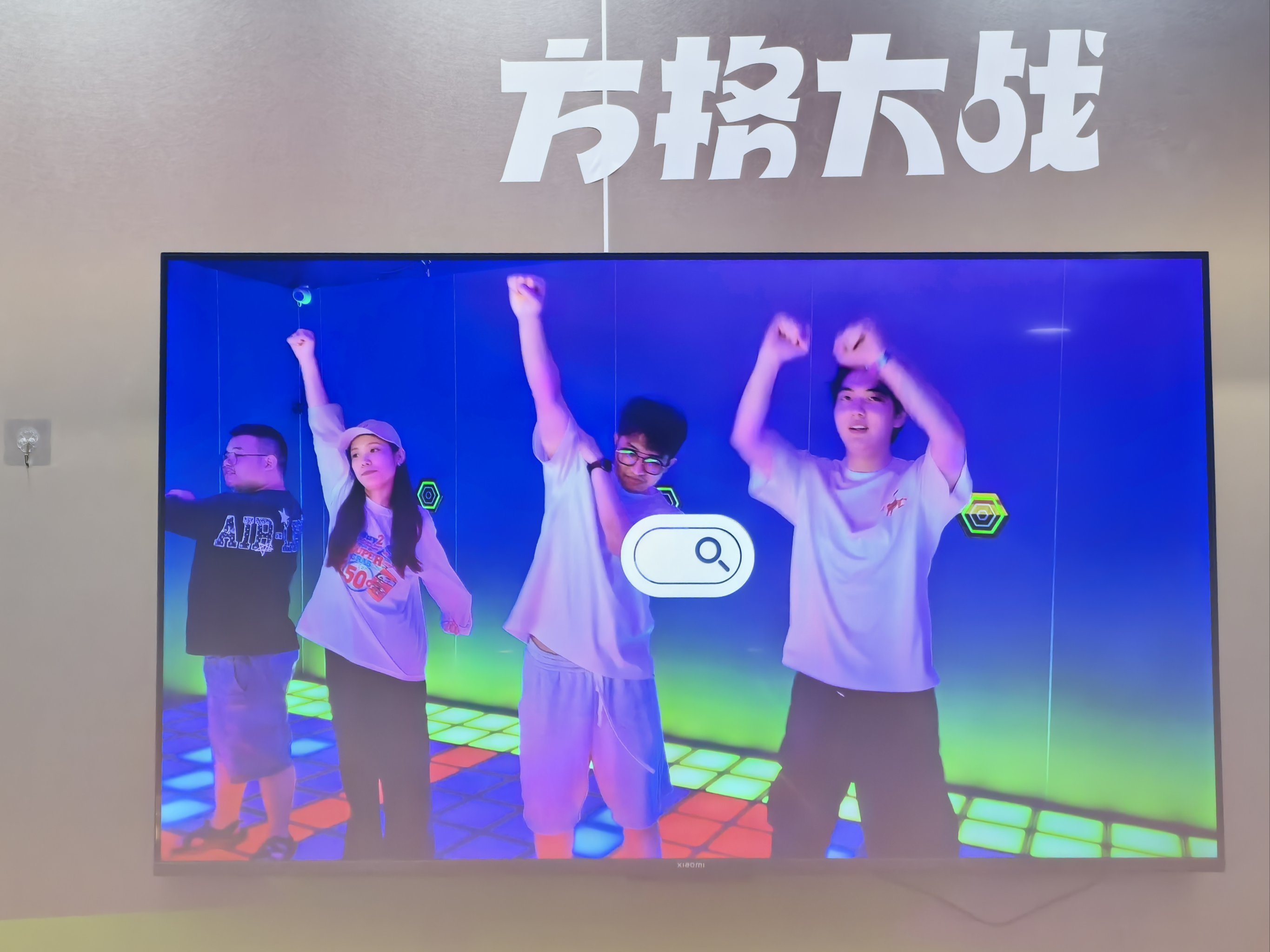 包含UFC季后赛掀起高潮，庐州旋风队强势反弹庐州麒麟队，高压逼抢奏功——精神属性拉满的词条
